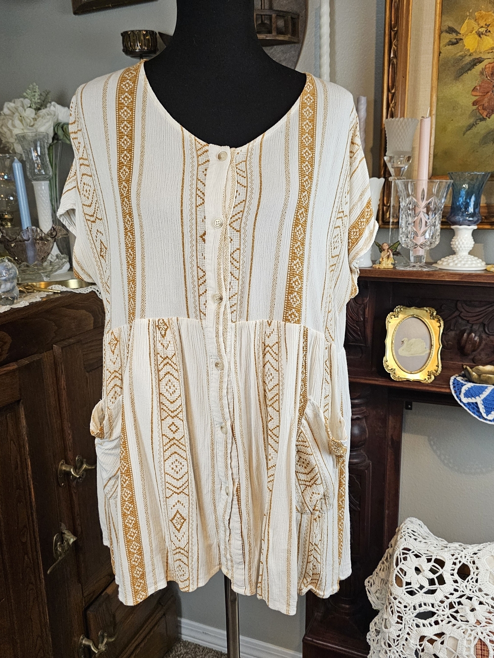 Velzera Boho Babydoll Tunic Top L Ivory Mustard Tribal Print Pockets Rayon